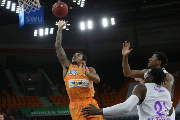 的转会费 的转会费