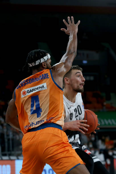 间的交互 间的交互