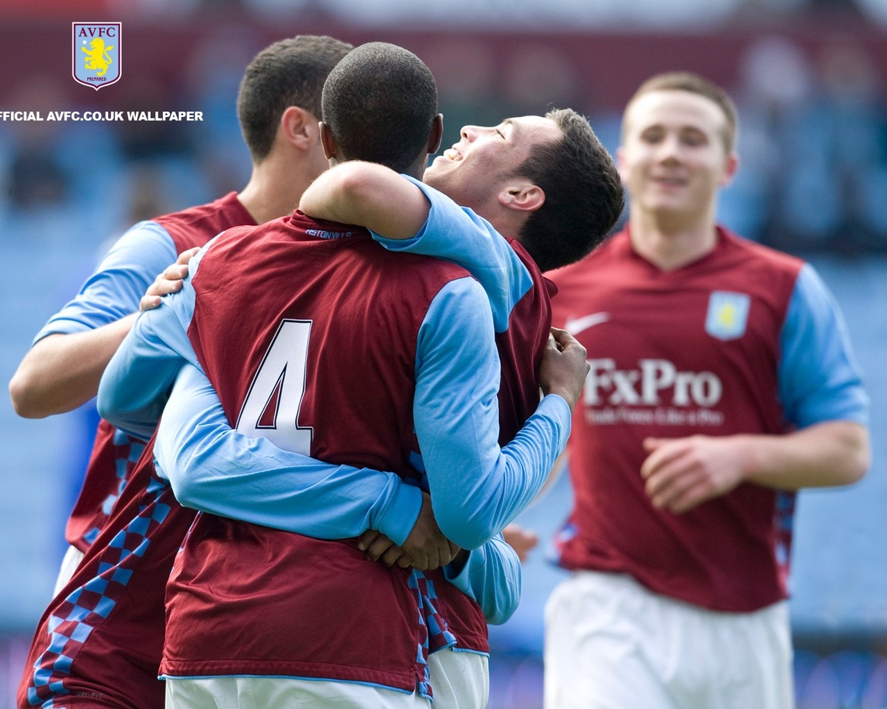 现了全方位 现了全方位